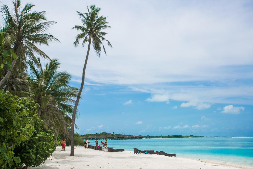 Maldives Seashine Hotel Huraa Exterior foto